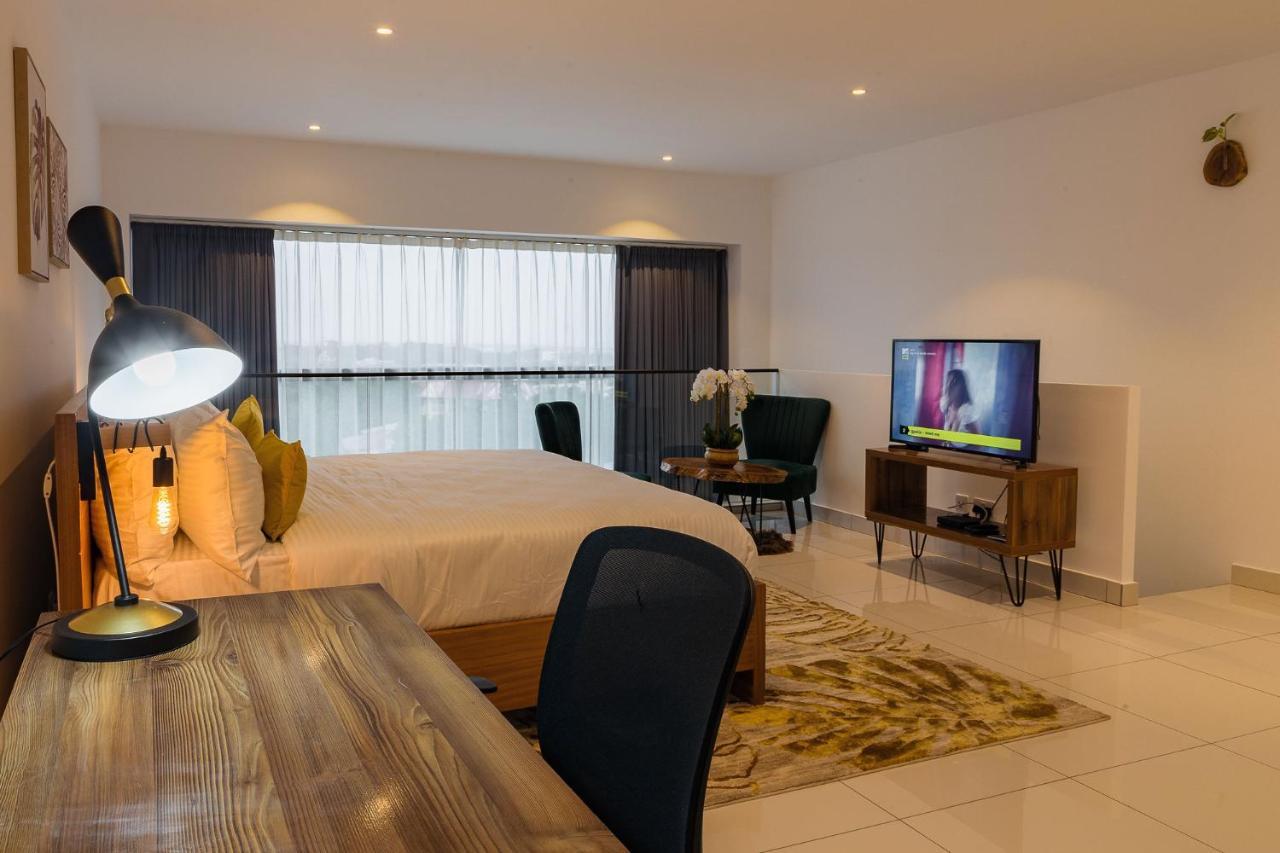 The Avery Loft At Embassy Gardens, Cantonments Accra Ngoại thất bức ảnh